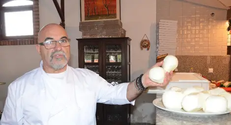 Дон Нико донесе в Мартен късметлийските си чинии