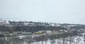 Борисов се ангажира с опашките на Дунав мост