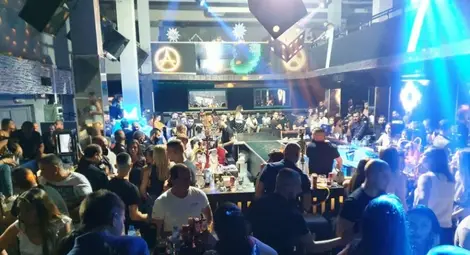 Отварят дискотеките и нощните барове от утре