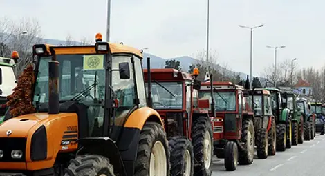 И днес гръцките фермери блокират границата с Македония