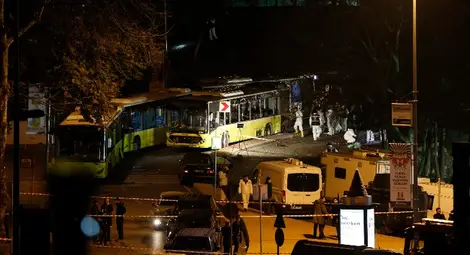 AFP: Броят на загиналите при атентата в Истанбул е достигнал до 38 души