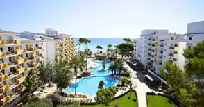 Чужди курорти набират аниматори срещу 1100 евро