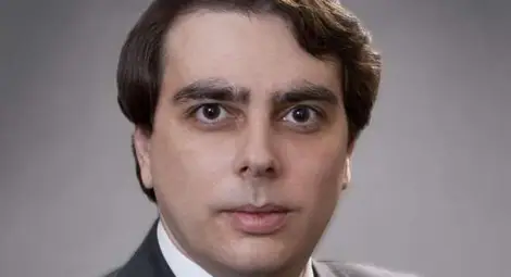 Асен Василев: Фотоволтаици са работили по 32 часа в денонощие Асен Василев: Фотоволтаици са работили по 32 часа в денонощие