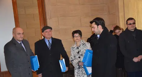 ГЕРБ внесе документите си в ЦИК за участие в парламентарните избори