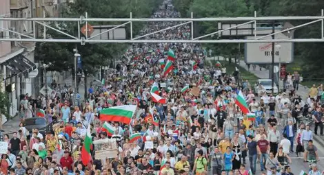 Протестиращият човек е &bdquo;Политик на годината&ldquo;
