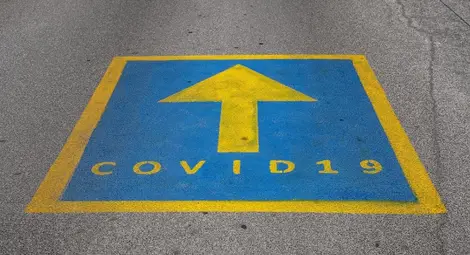 Сценарии за COVID-19 в следващите пет години