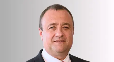 Иван Иванов