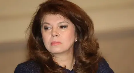 Йотова: Чуват се тревожни сигнали за намеса на Турция в изборния процес