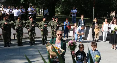 Русенци почетоха 188 години от рождението на Васил Левски.  Георги Георгиев: Левски не мечтаеше за освобождение,  което свършва с подпис