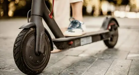 Иван Белчев иска полицейска акция срещу тротинетките Иван Белчев иска полицейска акция срещу тротинетките