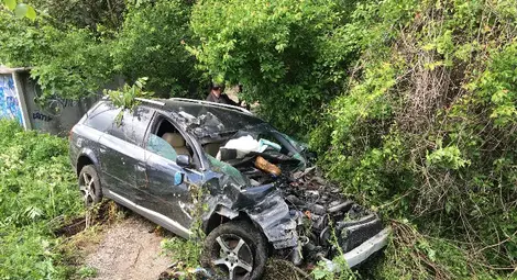 Скорост, алкохол и аквапланинг катапултираха кола от бул.&ldquo;България&ldquo;