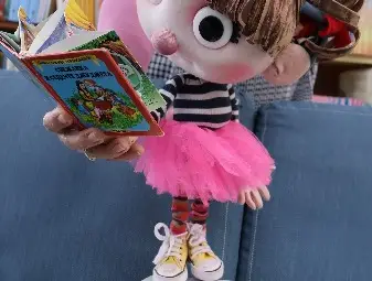 Кукленият театър и библиотеката подновяват моста помежду си за малки читатели и зрители