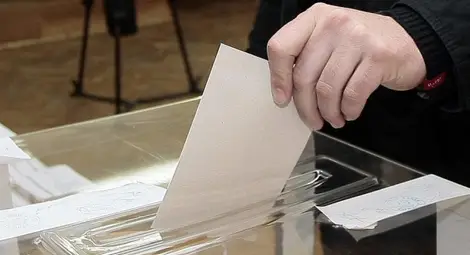 При местни избори днес: ГЕРБ - 20,2%; БСП - 12,8%