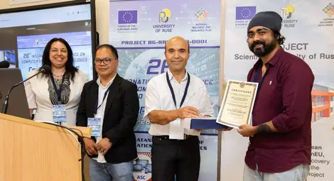 Автори на научни доклади бяха отличени с кристален приз в Международната научна конференция COMPSYSTECH'25 в Русенския университет