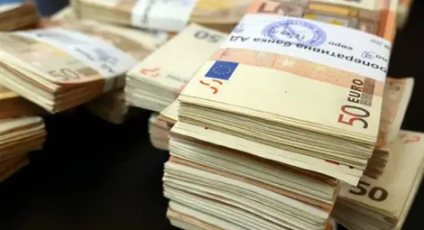 Около половин милиард евро дялов капитал е изтекъл от България през първото полугодие