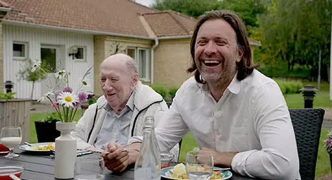 Готвач издава тайната на столетниците