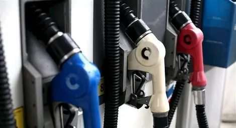 Хванаха държавни бензиностанции да мамят с гориво