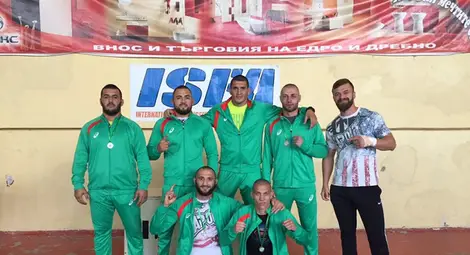 Три титли и два бронза за бойците на &bdquo;Русе файт&ldquo;