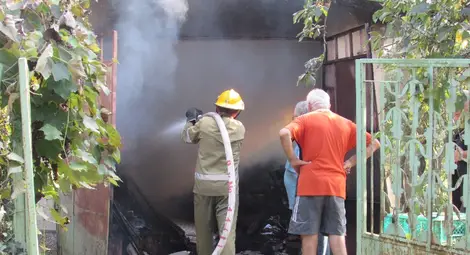 Спешно се търси кръв за обгорелия при пожара в Ряхово доайен на водолазния спорт