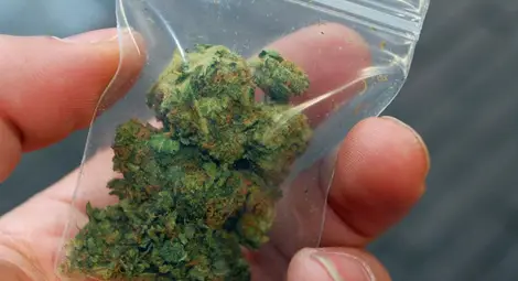 Апартамент в &bdquo;Чародейка&ldquo; превърнат в магазин за дрога