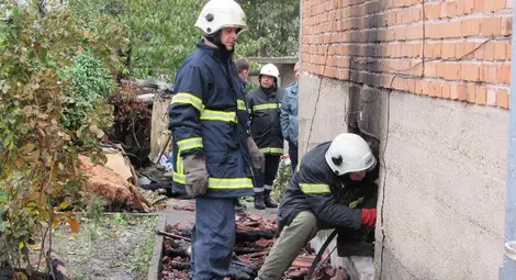 Възрастна жена почина при пожар в дома си