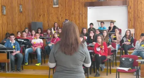 Три гимназистки представиха  Русе на олимпиадата по руски