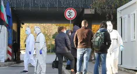 МЗ стартира онлайн система за доброволци в борбата с COVID-19 МЗ стартира онлайн система за доброволци в борбата с COVID-19