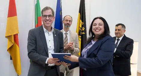 Русенският университет подписа споразумение за сътрудничество с Техническия университет в Регенсбург Русенският университет подписа споразумение за сътрудничество с Техническия университет в Регенсбург