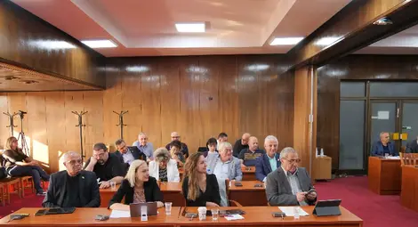 Топла връзка ще съединява физкултурния салон с основната сграда на &bdquo;Никола Обретенов&ldquo;