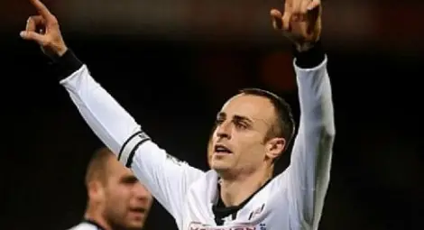 Арсен Венгер решил какво да прави с Бербатов