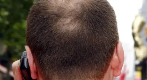 "Бъг" позволява подслушването на мобилини телефни навсякъде по света