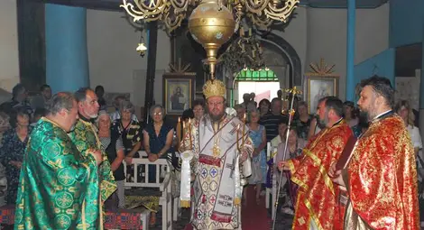 Дядо Наум отслужи литургия в прослава на свети Илия в Ново село