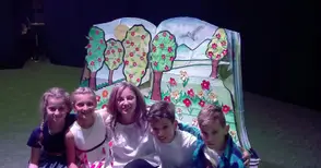 Арт прочит на книгата „Пролет“ направиха в училище „Възраждане“