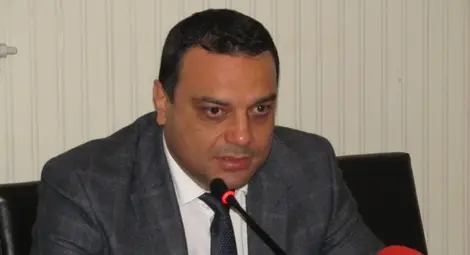 Повишено е нивото на сигурност по летища и гари у нас