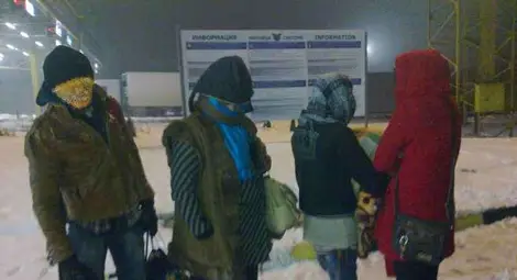 Задържаха 4-ма нелегални емигранти в ТИР с платове на Дунав мост