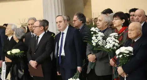 Акад. Антон Дончев: Благовест Сендов печелеше приятелите с толерантност