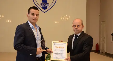 Денис Димитров стъпи на върха в анкетата за Спортист №1 на Русе Денис Димитров стъпи на върха в анкетата за Спортист №1 на Русе