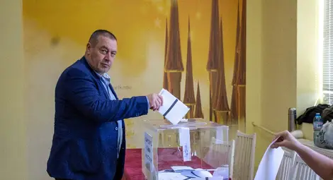 Борислав Българинов: Гласувах за въздигане на гражданското общество Борислав Българинов: Гласувах за въздигане на гражданското общество