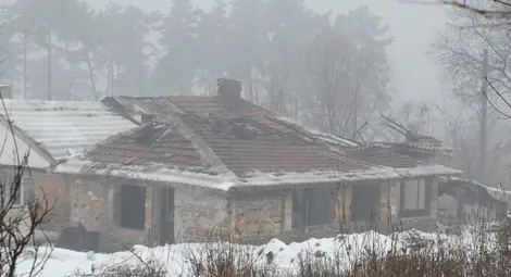 Две версии за пожар в Селеметя - детска игра или горене на кабели