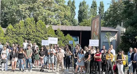 УХТ откри академичната учебна година, стартира лекции и упражнения присъствено