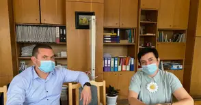 И икономисти с право на участие в  конкурса за нов шеф на Стоматологията