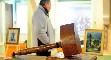 Търг на картини набира средства за издаването на вестник &bdquo;ВИК&ldquo;