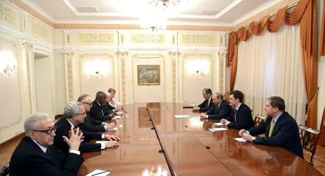 Пълна тайна обви срещата на Путин със старейшините на света Пълна тайна обви срещата на Путин със старейшините на света