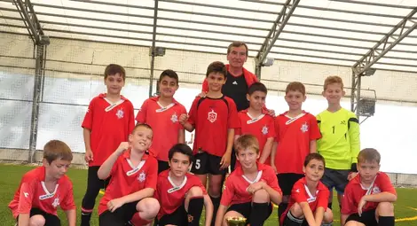 &bdquo;Аристон&ldquo; освети с две купи новия терен на &bdquo;Марисан&ldquo;