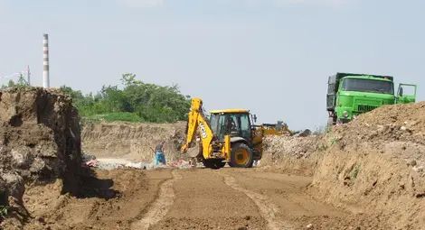 Красимир Даков официално стана собственик на бъдещия завод за балони и кондоми Красимир Даков официално стана собственик на бъдещия завод за балони и кондоми