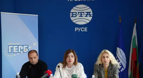 Искат забрана на тротинетките в пешеходните зони в Русе Искат забрана на тротинетките в пешеходните зони в Русе