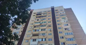 Горя домът на митнически шеф на 13 етаж в блок „Марс“