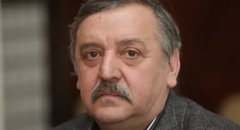 Проф. Тодор Кантарджиев: Трябвало е веднага да се изпрати до НЦЗПБ проба от болното дете