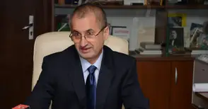 Стефко Бурджиев: Надявам се до есента да прехвърлим „Образцов чифлик“ към университета