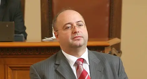 Четин Казак, ДПС: Ще се проведе среща между ДПС и БСП за консолидиране на темата за предстоящия вот на недоверие към правителството